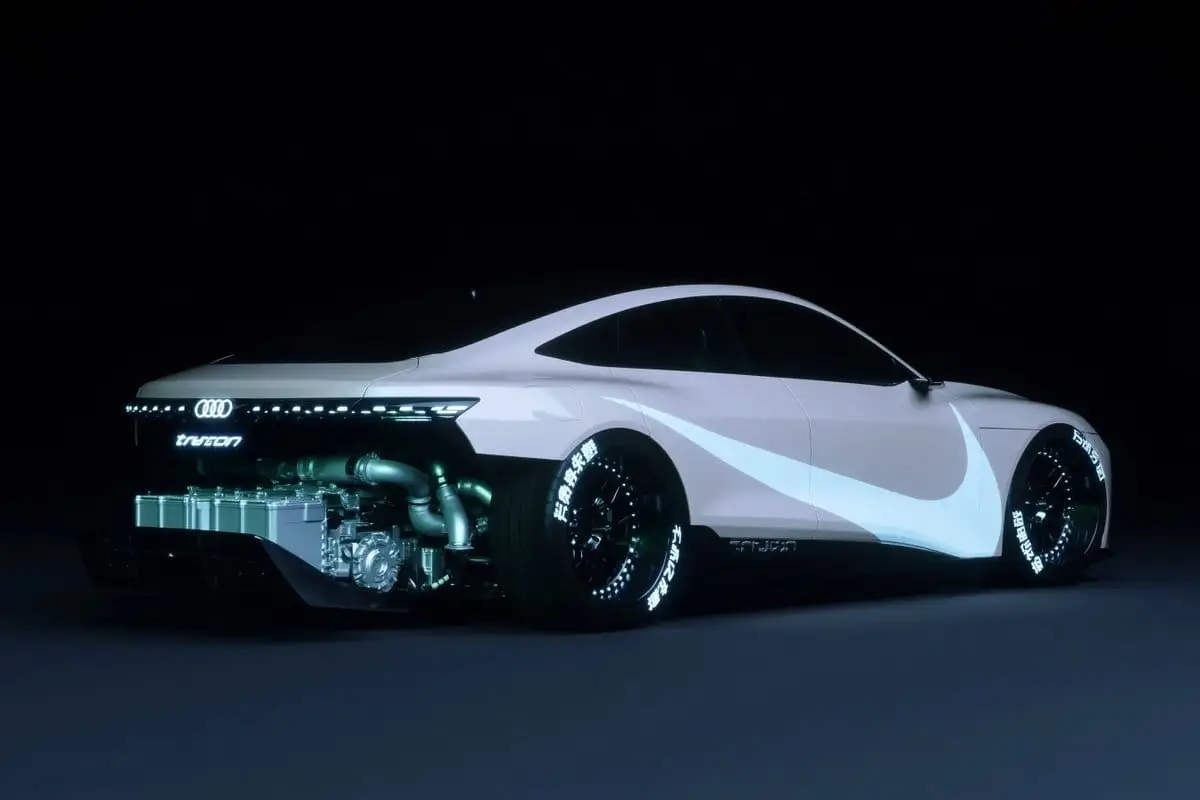 未来感 Audi Tron 概念轿跑 · 赛博朋克渲染