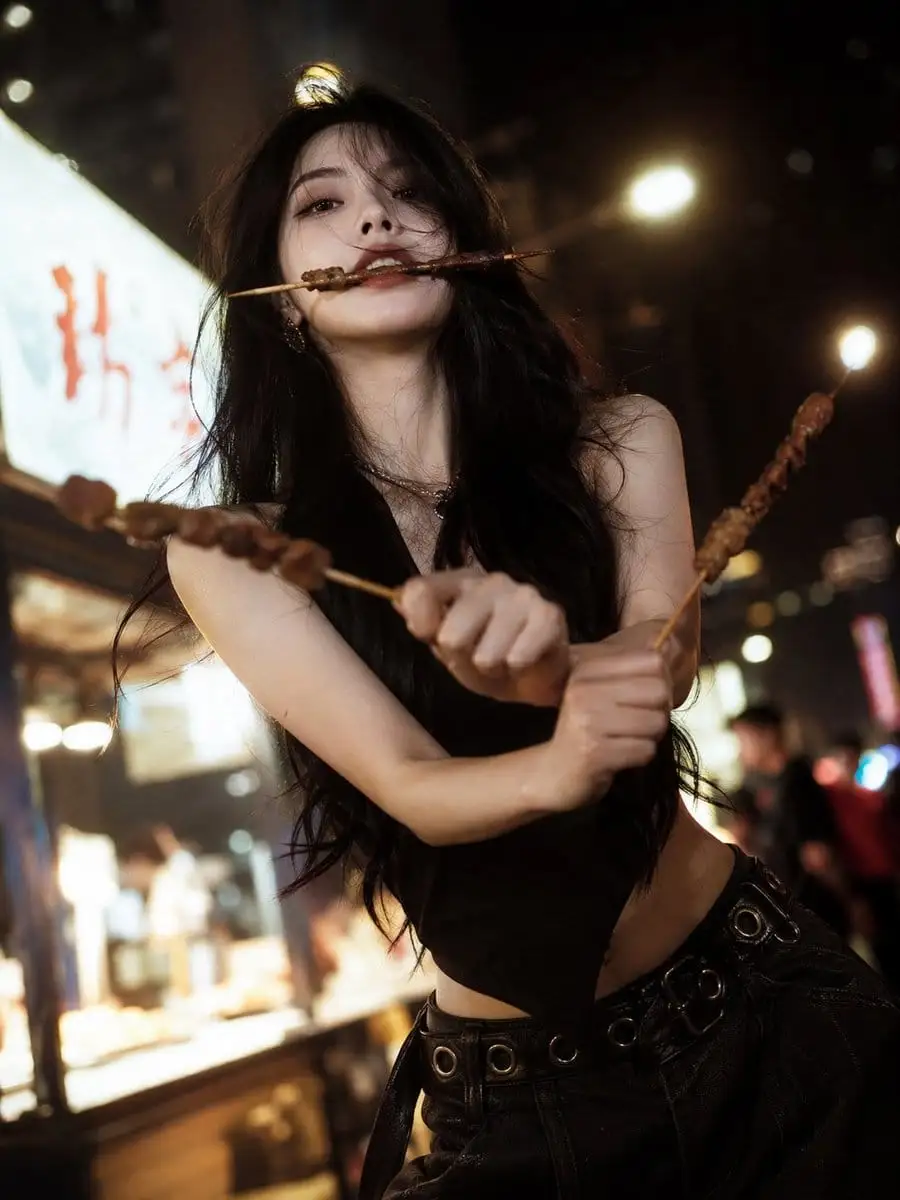 高级时装风动漫致敬:冷艳美人三刀流大片